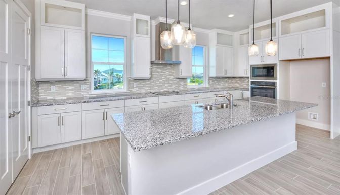 Interior, Kitchen, Pendant Lights, Recessed Lighting, Wood Texture Flooring