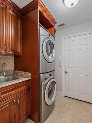 Interior, Utility Closets, Washer