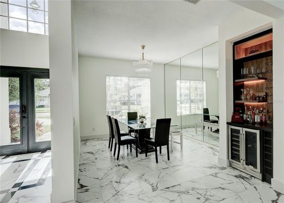 Chandelier, Dining room, Interior, Marble