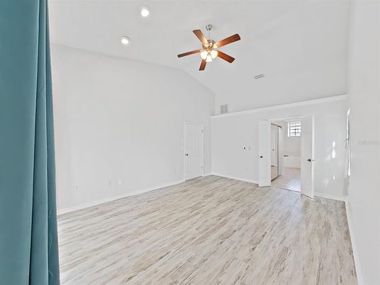 Empty room, Interior, Recessed Lighting, Wood Texture Flooring