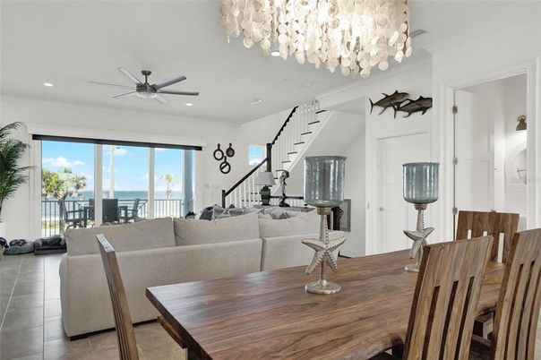Chandelier, Dining room, Interior, Living room, Recessed Lighting, Water