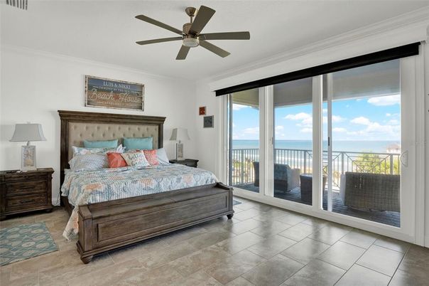 Bedroom, Interior, Water