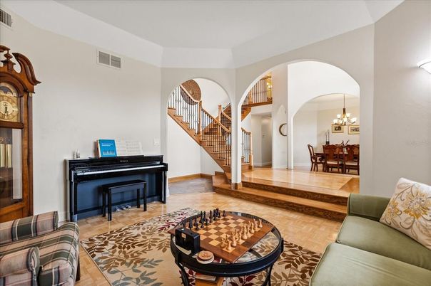 Chandelier, Dining room, Interior, Living room, Piano