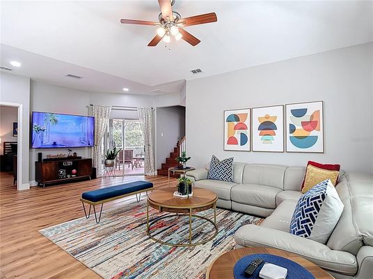 Interior, Living room, Recessed Lighting, Wood Texture Flooring