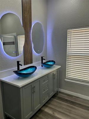 Bathroom, Dual Sink Vanities, Interior, Wood Texture Flooring