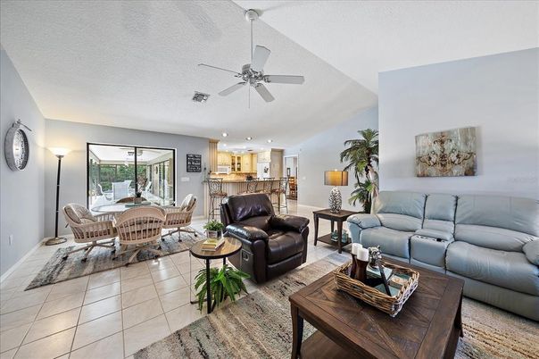 Dining room, Interior, Kitchen, Living room, Recessed Lighting