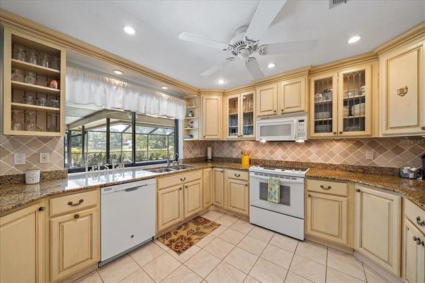 Interior, Kitchen, Recessed Lighting
