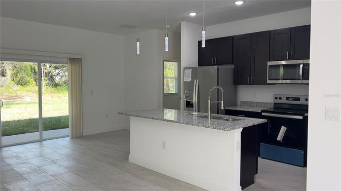 Interior, Kitchen, Pendant Lights, Recessed Lighting, Stainless Steel Appliances