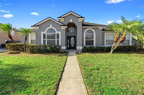 Backyard, Exterior, Facade, Mediterranean