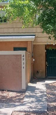 Elevator, Exterior