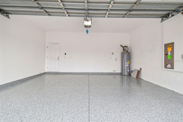 Garage, Interior