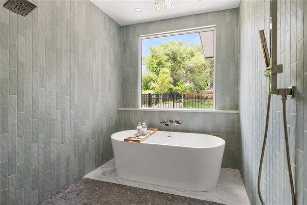 Bathroom, Free Standing Baths, Interior, Marble, Recessed Lighting