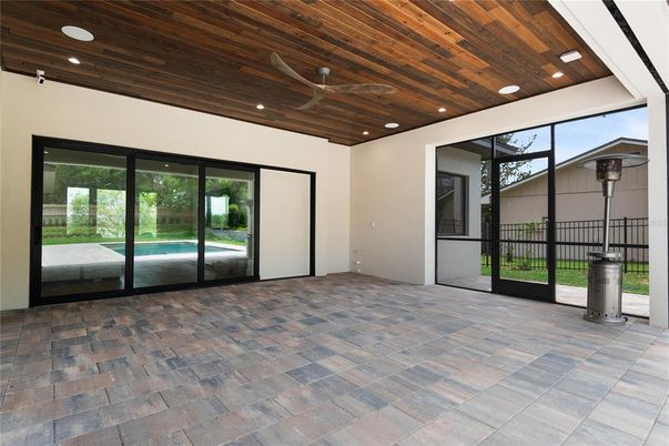 Empty room, Interior, Recessed Lighting, Wooden Ceilings