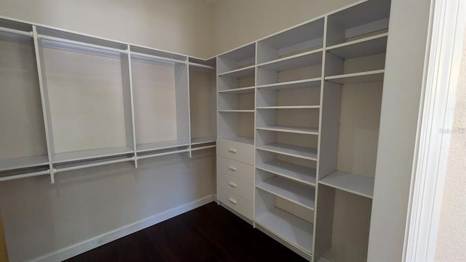 Interior, Walk-in Closets, Wood Texture Flooring