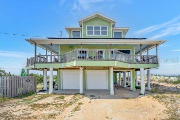 Exterior, Facade, American Craftsman
