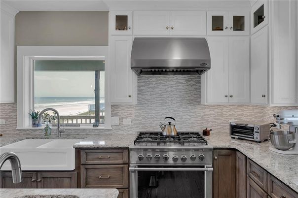 Interior, Kitchen, Stainless Steel Appliances, Water