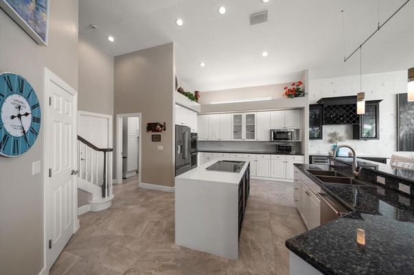 Interior, Kitchen, Pendant Lights, Recessed Lighting, Stainless Steel Appliances