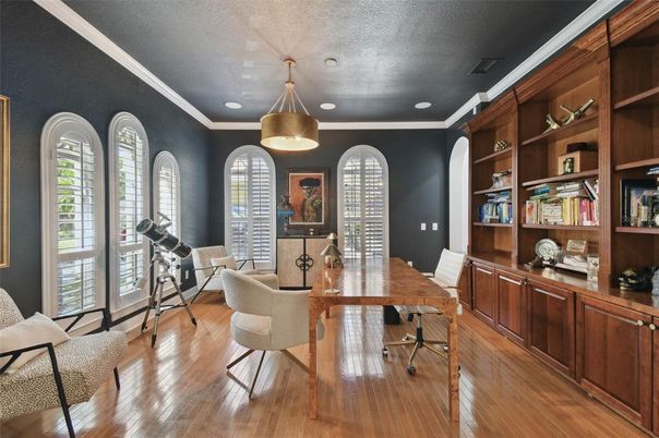 Home Office, Interior, Pendant Lights, Recessed Lighting, Wood Texture Flooring
