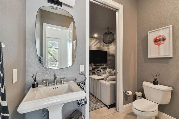 Bathroom, Interior, Recessed Lighting