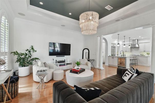 Chandelier, Interior, Kitchen, Living room, Pendant Lights, Recessed Lighting, Wood Texture Flooring