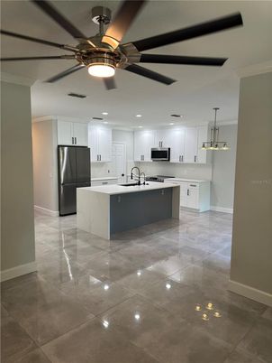 Interior, Kitchen, Pendant Lights, Recessed Lighting, Stainless Steel Appliances
