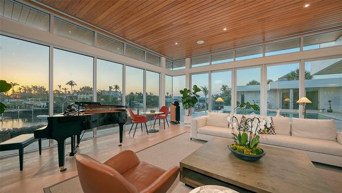 Interior, Living room, Piano, Recessed Lighting, Wooden Ceilings, Wood Texture Flooring