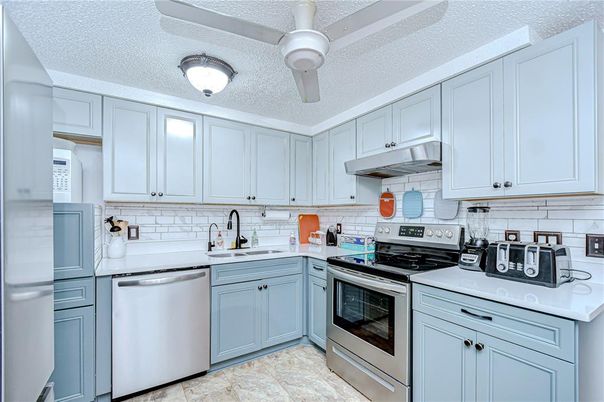 Interior, Kitchen, Stainless Steel Appliances