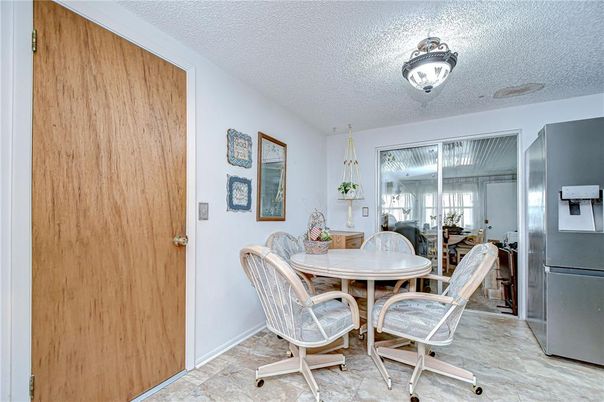 Dining room, Interior