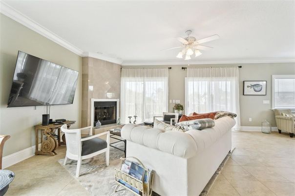 Fireplace, Interior, Living room
