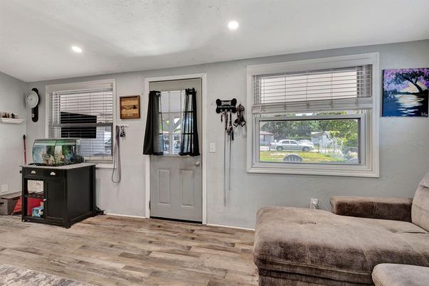 Interior, Recessed Lighting, Wood Texture Flooring