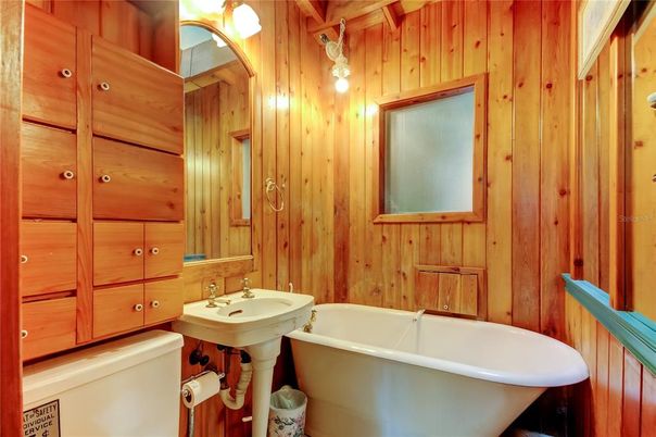 Bathroom, Free Standing Baths, Interior, Wooden Walls