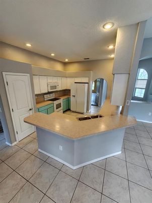 Interior, Kitchen, Recessed Lighting