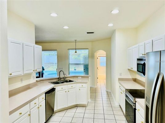 Interior, Kitchen, Pendant Lights, Recessed Lighting, Stainless Steel Appliances