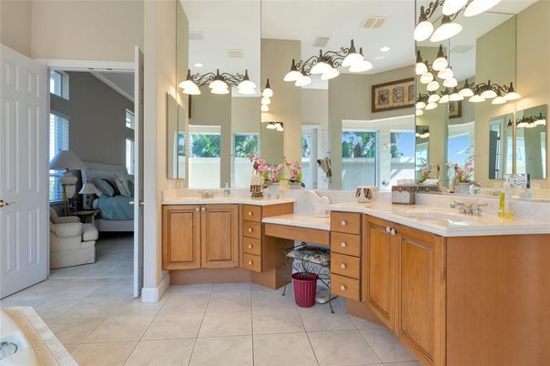 Bathroom, Bedroom, Dual Sink Vanities, Interior