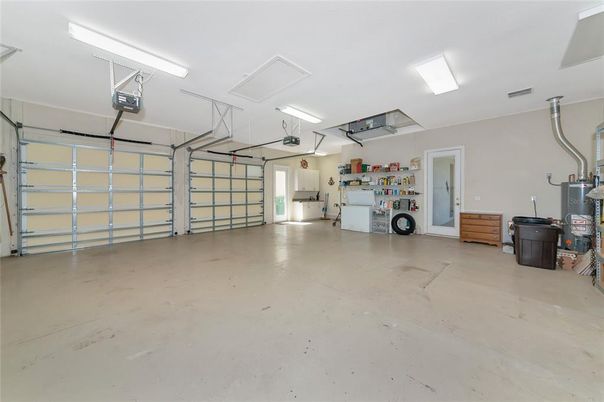 Garage, Interior, Washer