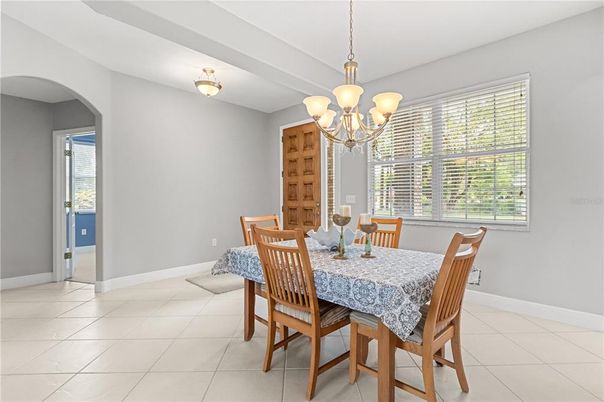 Chandelier, Dining room, Interior