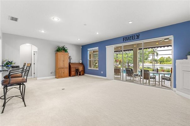 Dining room, Interior, Recessed Lighting