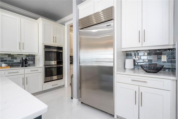 Interior, Kitchen, Stainless Steel Appliances