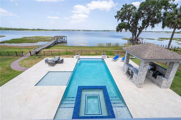 Exterior, Pool, Water