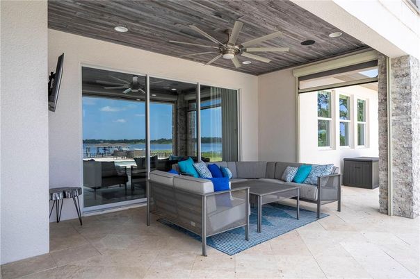 Interior, Living room, Recessed Lighting, Water