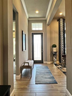 Interior, Recessed Lighting, Wood Texture Flooring