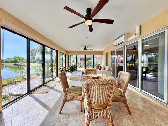 Dining room, Interior, Sun Room, Water