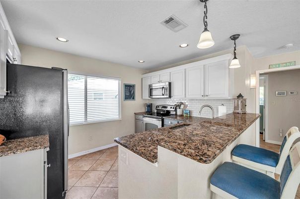 Interior, Kitchen, Pendant Lights, Recessed Lighting, Stainless Steel Appliances