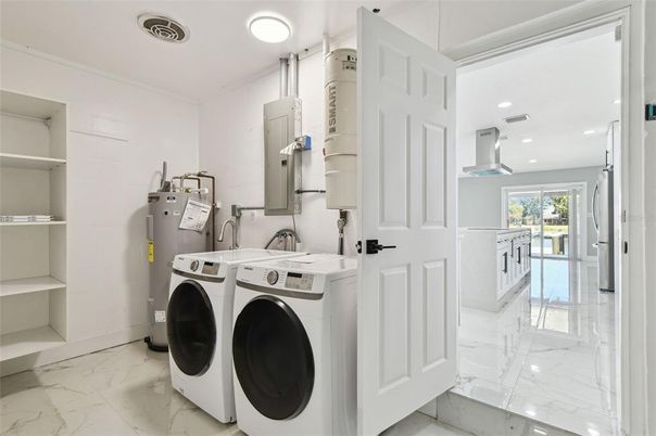 Interior, Marble, Recessed Lighting, Washer