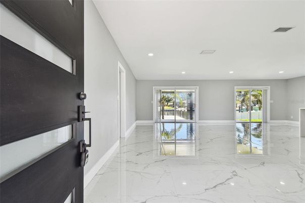 Empty room, Interior, Marble, Recessed Lighting