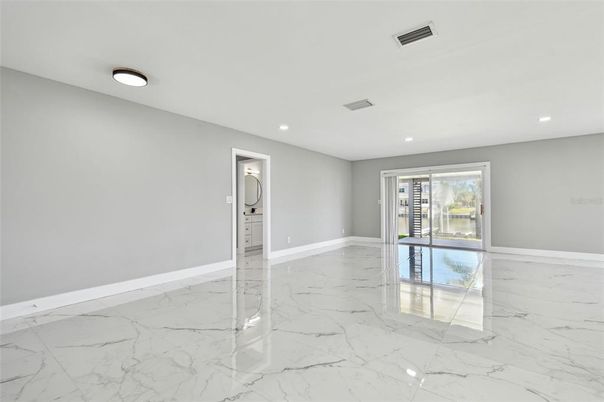 Empty room, Interior, Marble, Recessed Lighting
