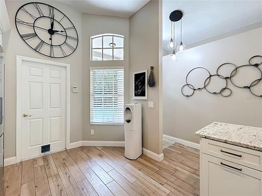 Interior, Pendant Lights, Wood Texture Flooring