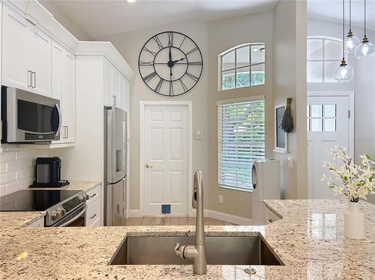 Interior, Kitchen, Pendant Lights, Recessed Lighting