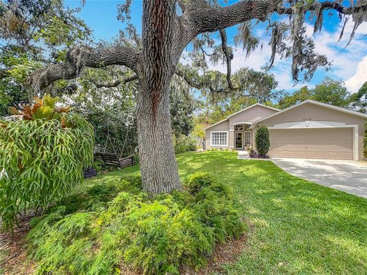 Backyard, Detached Garage, Exterior