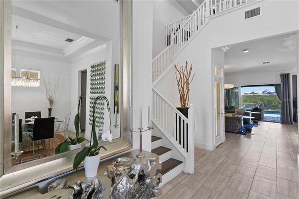 Dining room, Interior, Pendant Lights, Recessed Lighting
